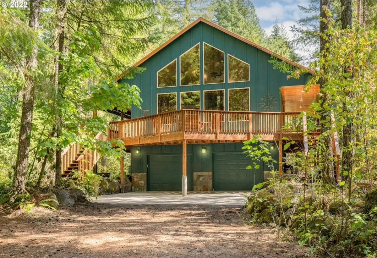 Lost Shelter Chalet exterior in Rhododendron forest